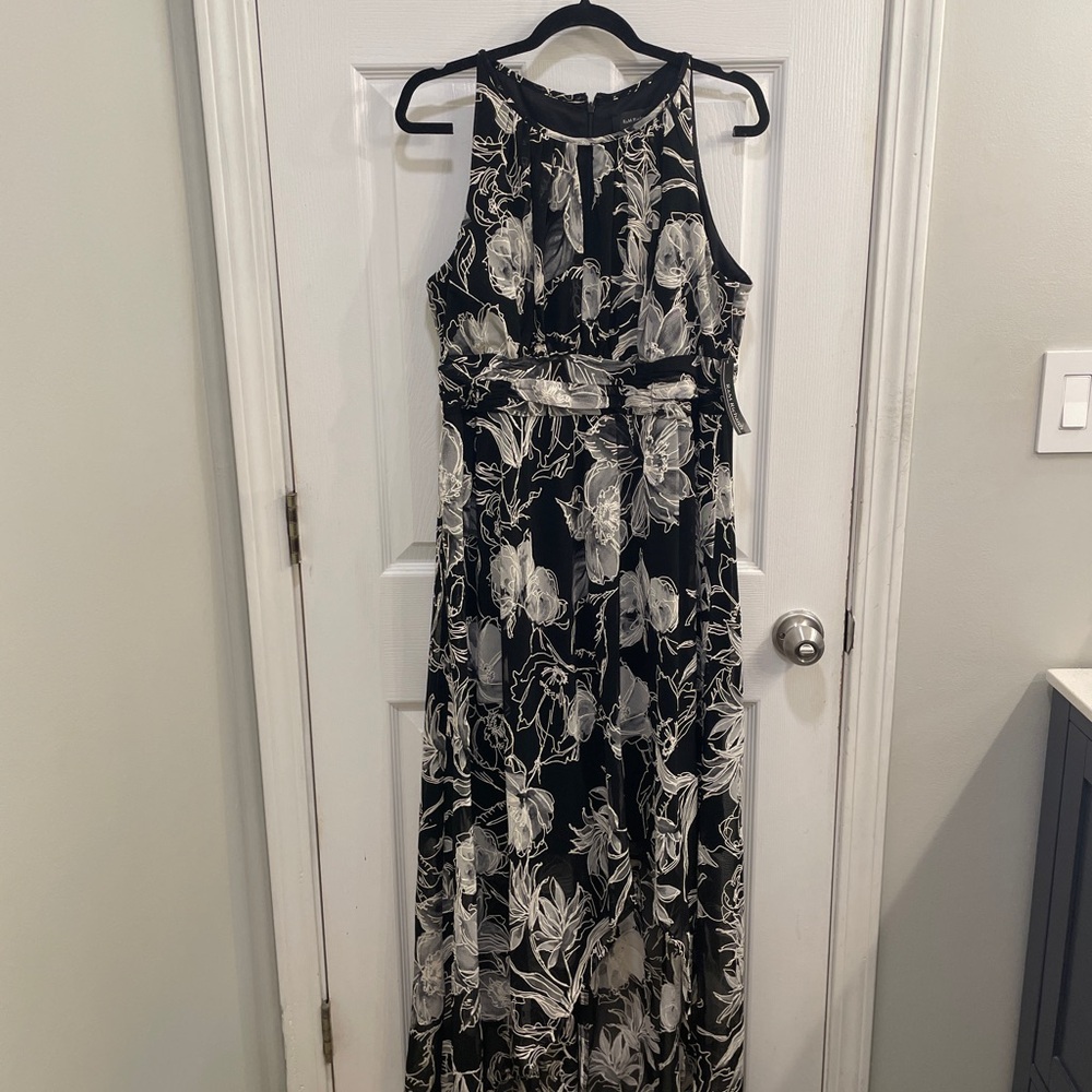 R&M Richards Black & White Halter Maxi Dress NWT Size 14